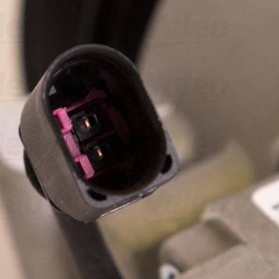 New OEM Valeo A/C Compressor Compatible With Audi A4 2002-2003 By Part Numbers 8E0260805s 8E0260805f thumbnail 4