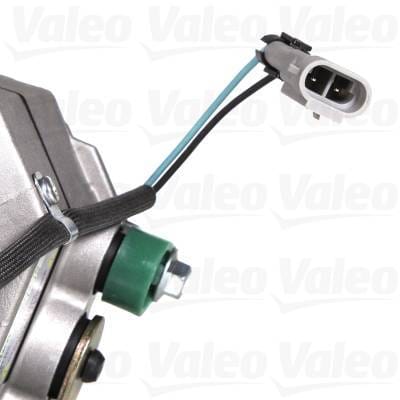 New OEM Valeo A/C Compressor Compatible With Chevrolet 2500 Express 2003-2007 Part Numbers 4710704 thumbnail 4