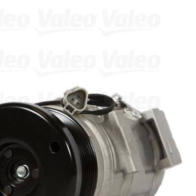 New OEM Valeo A/C Compressor Compatible With Toyota 4Runner 2010-2016 By Part Numbers 4711022 158324 thumbnail 4