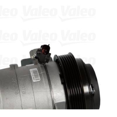 New OEM Valeo A/C Compressor Compatible With Chrysler Town & Country 2008-2010 Part Numbers thumbnail 4