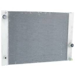 New OEM Valeo Radiator Compatible With Bmw 545I 645Ci 745I 745Li 760I 760Li Base Convertible Coupe