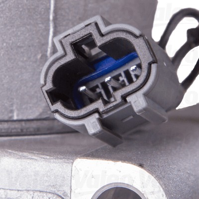 New OEM Valeo A/C Compressor Compatible With Subaru Forester 1998-2000 By Part Numbers 73111Fa131 thumbnail 4
