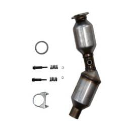 Direct-Fit Cat Converter Compatible With 2010-2015 Toyota Lexus Prius V 1.5L 4-Cyl Dohc Atkinson