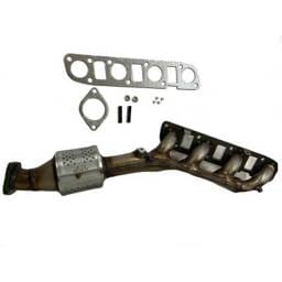 Right Direct-Fit Cat Converter Compatible With 2011-2013 Infiniti Nissan Xd Van 1.8L 4-Cyl Dohc 16V