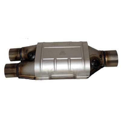 Rear Direct-Fit Cat Converter Compatible With 2000-2002 Ram Intrepid F-150 5.9L V8 Ohv 16V Replaces