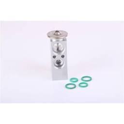 A/C Expansion Valve Compatible With 2014-2019 Mercedes-Benz Cla250 2.0L L4 Turbo 2468300084