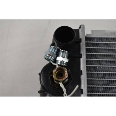 New Radiator Compatible With Part Numbers Cu2071 Mr188432 Mr188433 8012071 B2071 2071 thumbnail 3
