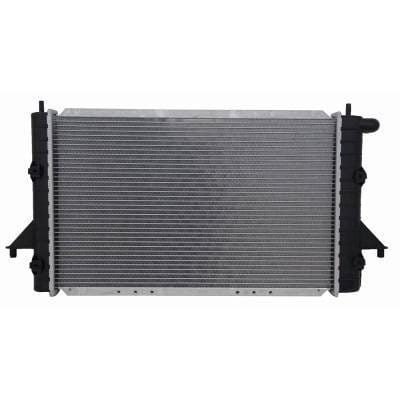 New Radiator Compatible With Part Numbers 2466 Cu1422 21030615 21030626 52455405 52460633 52463488