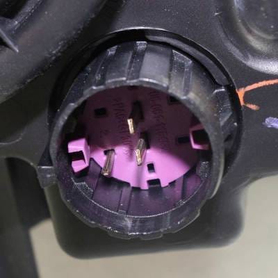 Headlight Compatible With 2016 Dodge Dart 2.0L 1.4L I4 Tigershark Multiair2 Left Driver Side Halogen thumbnail 13