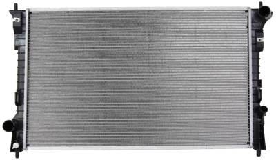 New Radiator Assembly Compatible With Lincoln 10-11 Mks 3.5L V6 3496Cc 213 Cid Aa5z-8005A Fo3010298
