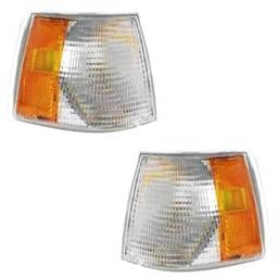 New Pair Of Corner Light Compatible With Volvo 850 T-5 5 Cyl 2.3L 850 R 5 Cyl 2.3L 1993-1997 By