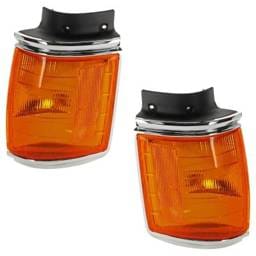 New Pair Of Corner Light Compatible With Toyota Pickup Sr5 4 Cyl 2.4L Pickup Dlx 6 Cyl 3.0L
