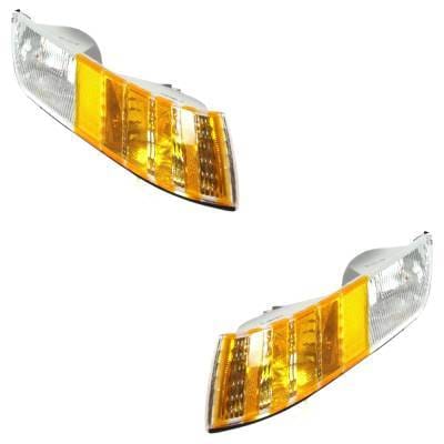 New Pair Of Corner Light Compatible With Mercury Grand Marquis Gs 8 Cyl 4.6L Grand Marquis Ls 8 Cyl thumbnail 3