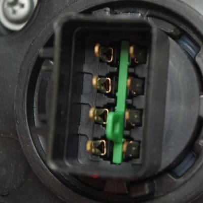 Headlight Compatible With 2013-2016 Hyundai Santa Fe Sport 2.4L 2.0L I4 Right Passenger Side Halogen thumbnail 11