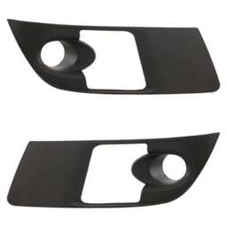 Front Left And Front Right Fog Light Trim Compatible With Saturn Outlook Xe 6 Cyl 3.6L Outlook Xr 6