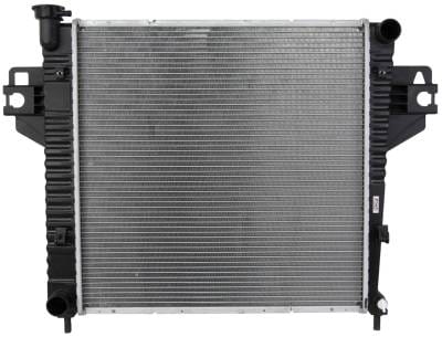 New Radiator Assembly Compatible With Jeep 02-05 Liberty 2.4L L4 148 Cid 52080123Ac Ch3010270 thumbnail 3