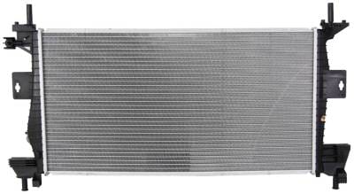 New Radiator Assembly Compatible With Ford 12-13 Focus 2.0L L4 121 Cid Fo3010301 Cv6z 8005A Cv6z thumbnail 7