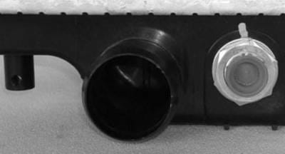 New Radiator Assembly Compatible With Lincoln 03-04 Navigator 5.4L V8 330 Cid Fo3010242 Cu2609 2L1z thumbnail 8