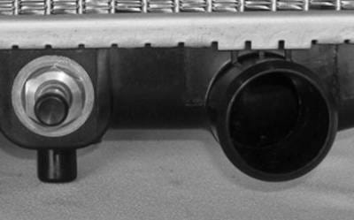 New Radiator Compatible With 1986 Nissan 720 1986-1994 D21 1986-1989 D21 1987 Pathfinder 1995-1997 thumbnail 12