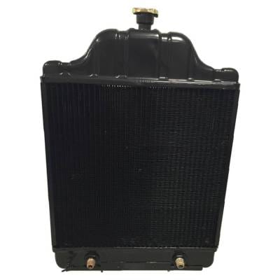 New Radiator Compatible With Case International Harvester-570 Harvester-530Ck Harvester-580B