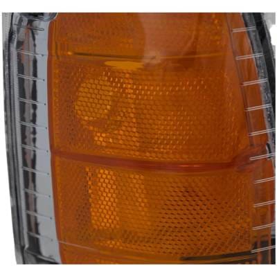 New Right Parking Light Compatible With Cadillac Gmc Escalade Base 8 Cyl 5.7L Yukon Denali 1999-2000 thumbnail 16