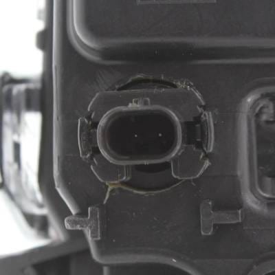 New Left Driving Light Compatible With Mercedes Benz Cls550 Base 8 Cyl 4.7L C250 4Matic 6 Cyl 2.5L thumbnail 12