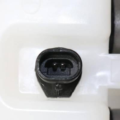 New Brake Master Cylinder Compatible With Cadillac Chevrolet Gmc Yukon Slt 8 Cyl 5.3L Silverado 1500 thumbnail 14