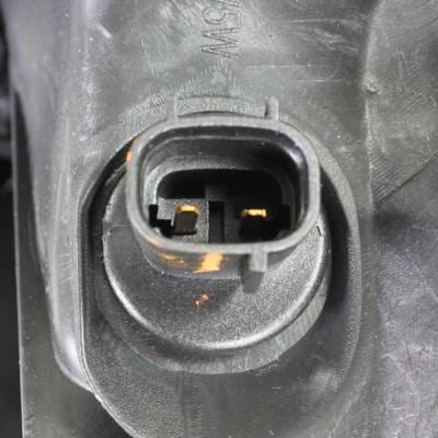 Headlight Compatible With 2012-2014 Toyota Yaris 1.5L I4 Right Passenger Side Halogen Rept100377 thumbnail 12